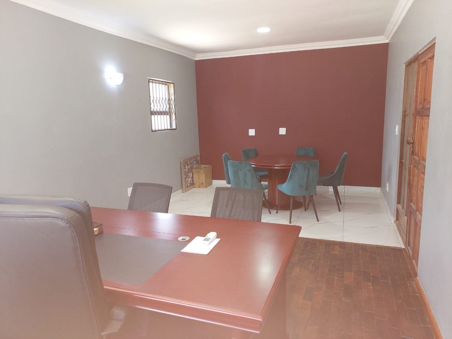 Commercial Property for Sale in Roosheuwel North West